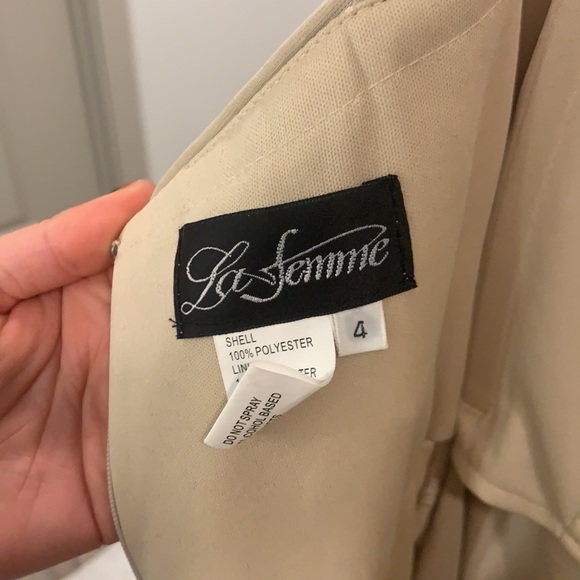 Neiman Marcus sequined dress. Size 4. Side slit. Amazing quality. - Picture 6 of 9